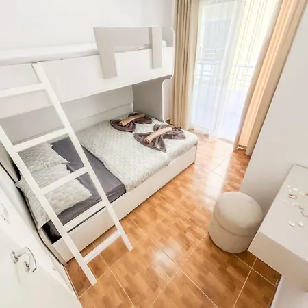 Comfort Seaside By Adriatic Living 골렘